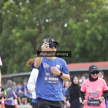 Runner Photo 3893039