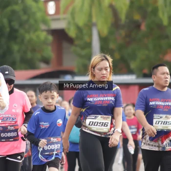 Runner Photo 3893042