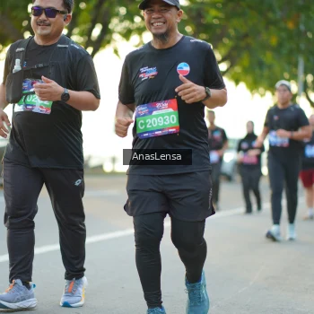 Runner Photo 3893054