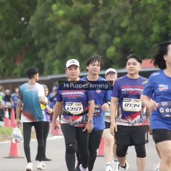 Runner Photo 3893069