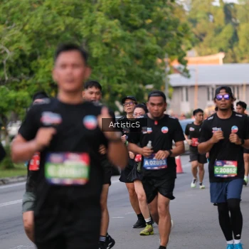 Runner Photo 3893074