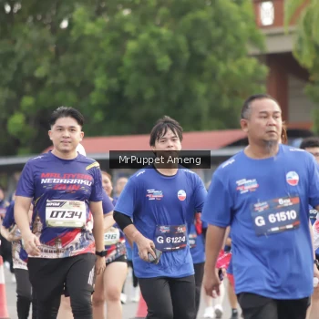 Runner Photo 3893080