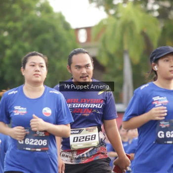 Runner Photo 3893083