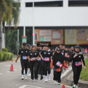 Runner Photo 3893084