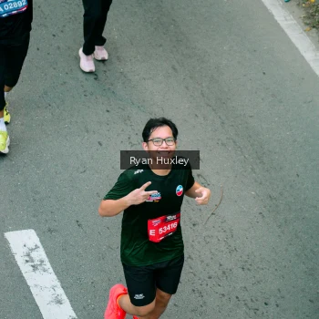 Runner Photo 3893092