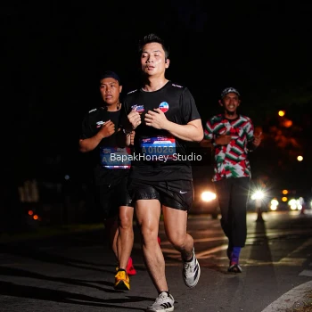 Runner Photo 3893102