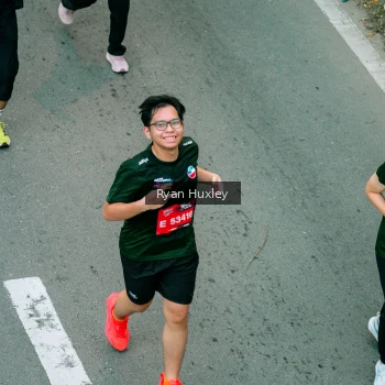 Runner Photo 3893152