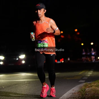Runner Photo 3893165