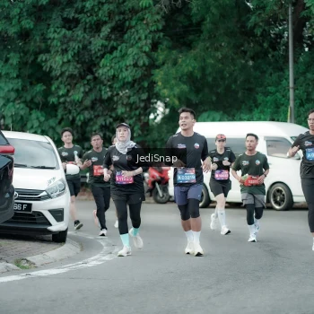 Runner Photo 3893166