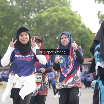 Runner Photo 3893172