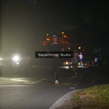 Runner Photo 3893173