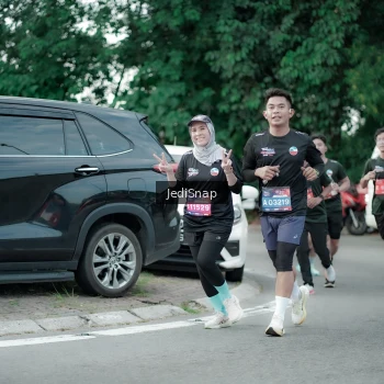 Runner Photo 3893180