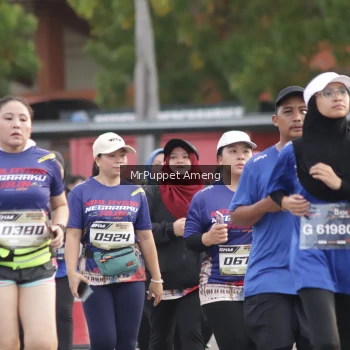 Runner Photo 3893205