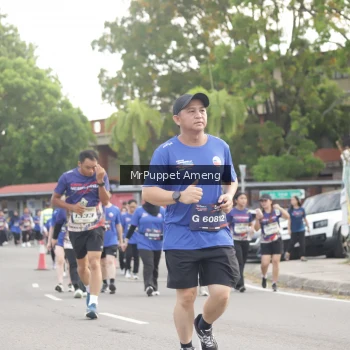 Runner Photo 3893246