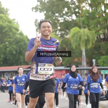 Runner Photo 3893249