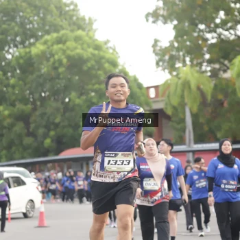 Runner Photo 3893250