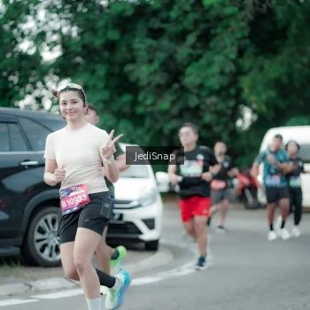 Runner Photo 3893266