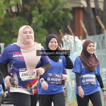 Runner Photo 3893273