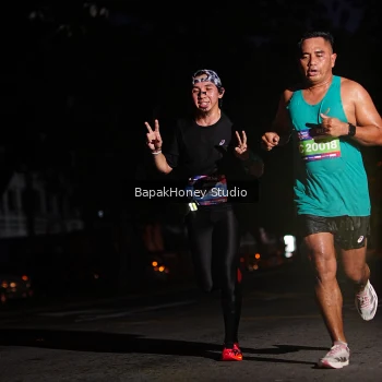 Runner Photo 3893277