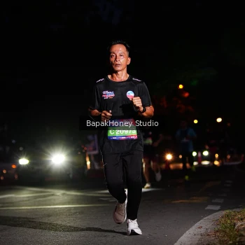 Runner Photo 3893299