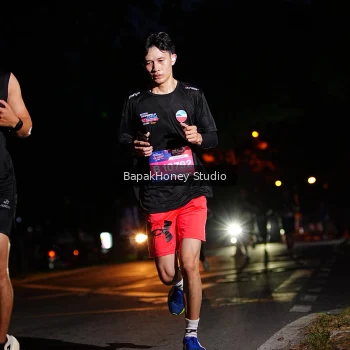 Runner Photo 3893317