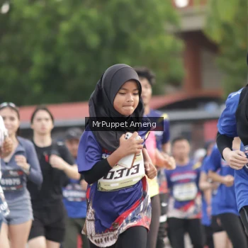 Runner Photo 3893318
