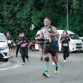 Runner Photo 3893331