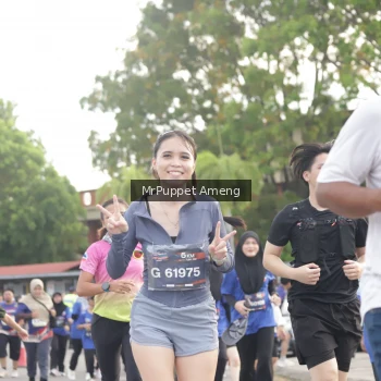 Runner Photo 3893336