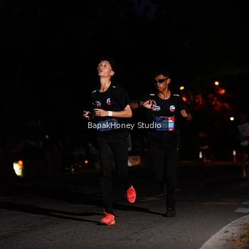 Runner Photo 3893346