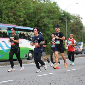 Runner Photo 3893364