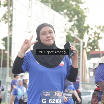 Runner Photo 3893374