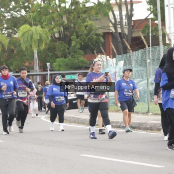 Runner Photo 3893393