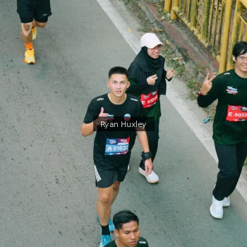Runner Photo 3893415