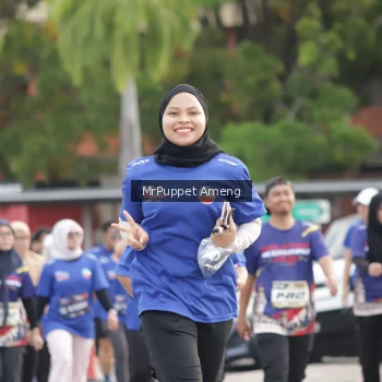 Runner Photo 3893423