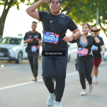 Runner Photo 3893433