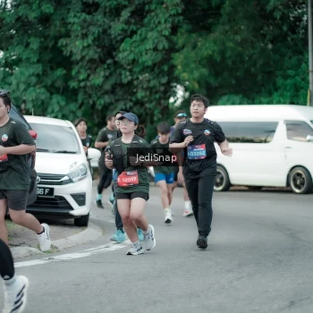 Runner Photo 3893434