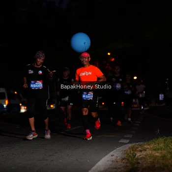 Runner Photo 3893435