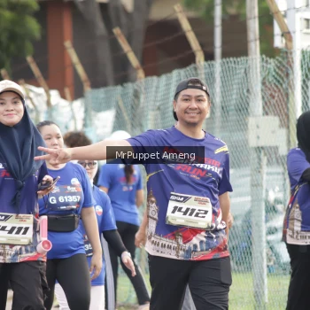 Runner Photo 3893450