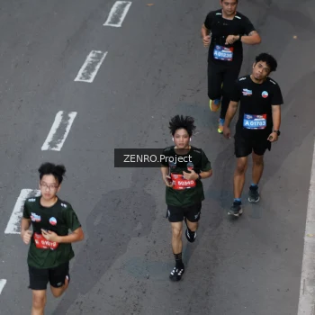 Runner Photo 3893454