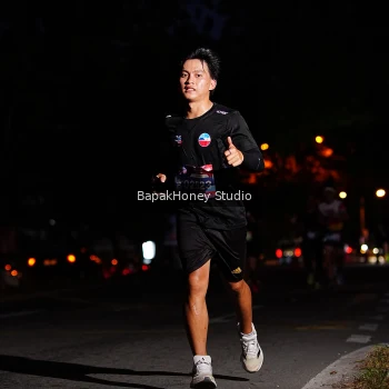 Runner Photo 3893469