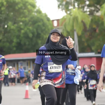 Runner Photo 3893481