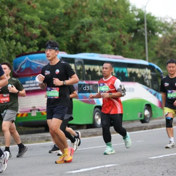 Runner Photo 3893483