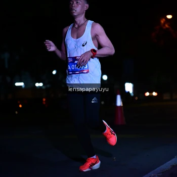 Runner Photo 3893523