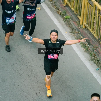 Runner Photo 3893541
