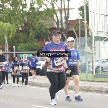 Runner Photo 3893574