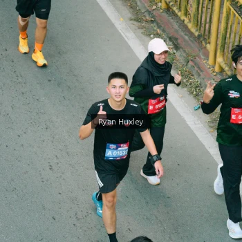 Runner Photo 3893606