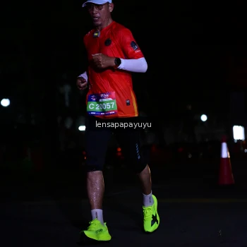 Runner Photo 3893615