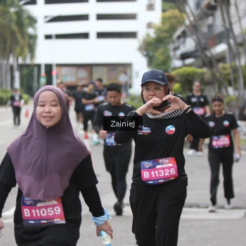 Runner Photo 3893629