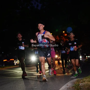 Runner Photo 3893630