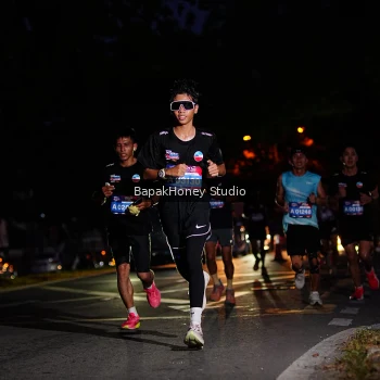 Runner Photo 3893644